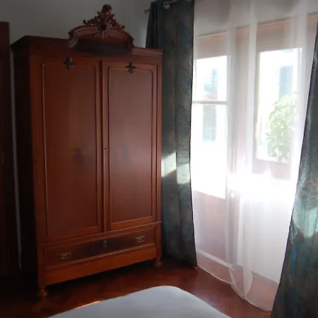 Casa Amarela Belem Гостевой дом Лиссабон