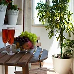 Casa Amarela Belem 2*
