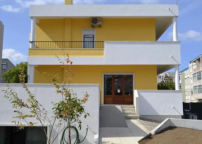 Casa Amarela Belém Pensión 2*